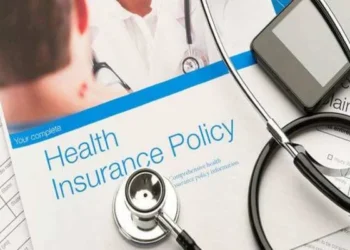 Health Insurance वालों के लिए GOOD NEWS! अगले साल नहीं बढ़ेगा प्रीमियम