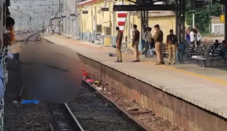 बड़ा रेल हादसा, कार्तिक पूर्णिमा पर 7 श्रद्धालुओं की ट्रेन से कटकर मौत, 6 महिलाएं हैं शामिल…