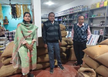 110 बोरा धान को जप्त किया गया