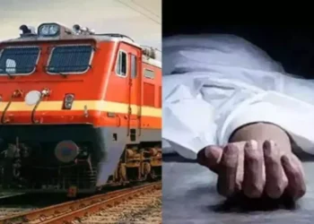 बड़ा रेल हादसा, ट्रेन से कटकर 11 लोगों की दर्दनाक मौत