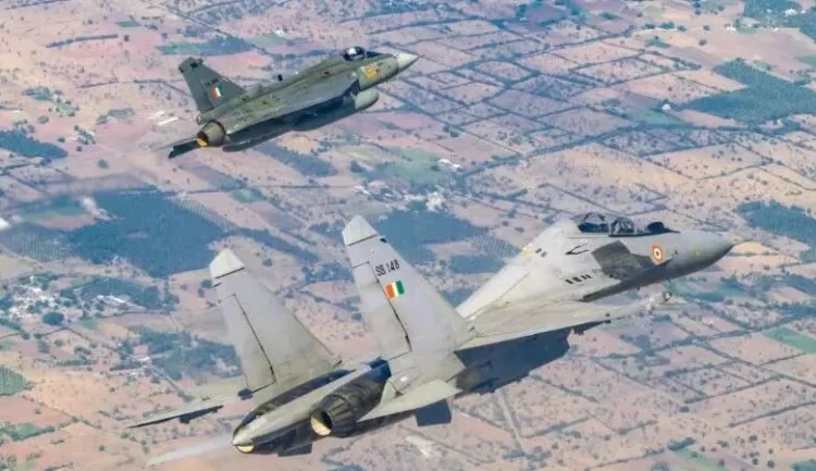 बंगाल की खाड़ी में 1400 KM तक भारत ने नो-फ्लाई जोन किया घोषित, NOTAM जारी होते ही पाकिस्तान और चीन में हड़कंप…