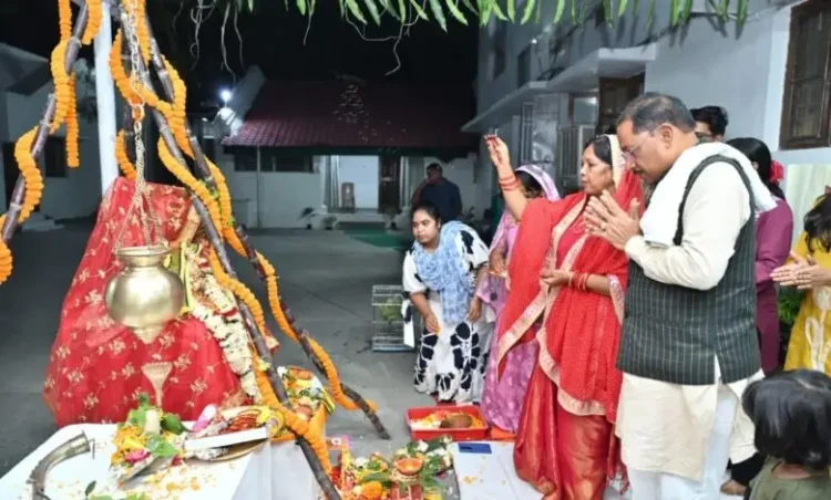 देवउठनी एकादशी पर मुख्यमंत्री निवास में श्रद्धा एवं पारंपरिक विधिविधान से हुआ तुलसी विवाह