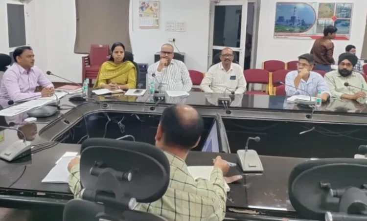 धान खरीदी: उपार्जन केंद्रवार मॉनिटरिंग हेतु जिला अधिकारियों को दिया गया प्रशिक्षण