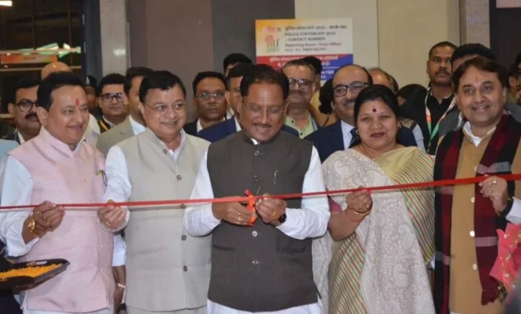 अंतरराष्ट्रीय व्यापार मेले में मुख्यमंत्री विष्णुदेव साय ने छत्तीसगढ़ पेवेलियन का किया अवलोकन
