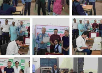 दृष्टि अभियान के तहत बच्चों की आंखों की सेहत सुधार रहा जिंदल फाउंडेशन — शासकीय विद्यालयों के विद्यार्थियों की आंखों की जांच के लिए विशेष अभियान