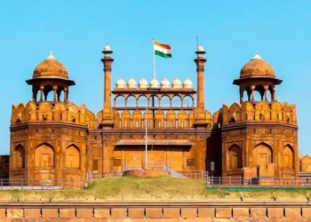 दिल्ली ब्लास्ट के बाद लाल किला सहित इन जगह को 3 दिन के लिए किया गया बंद… ऐतिहासिक स्थलों की बढ़ाई गई सुरक्षा