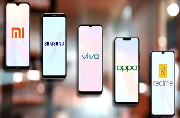 Smartphone खरीदने का प्लान करने वालों के लिए बड़ी खबर, अचानक बढ़ रही है Samsung, Xiaomi, Oppo, Vivo के फोन की कीमत, जानें कारण