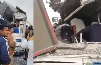 भीषण सड़क हादसा, बस और ट्रक के बीच जोरदार टक्कर से 15 लोगों की दर्दनाक मौत…