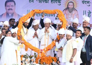 गुरु घासीदास बाबा ने समाज को समानता, सद्भाव और मानवता का दिया संदेश: मुख्यमंत्री  विष्णु देव साय