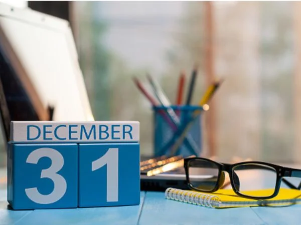 सिर्फ 5 दिन बाकी! 31 दिसंबर तक पूरे नहीं किए ये 4 जरूरी काम तो हो सकता है बड़ा नुकसान