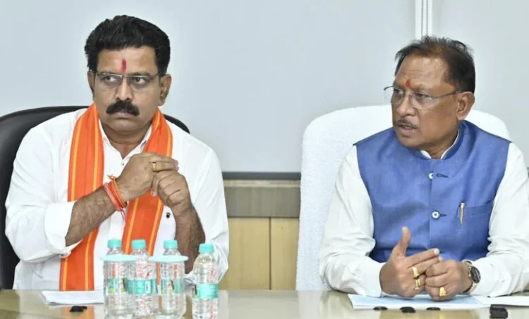 साय कैबिनेट का बड़ा ऐलान, इन वाहनों पर लाइफ टाइम रोड टैक्स में 50% की छूट