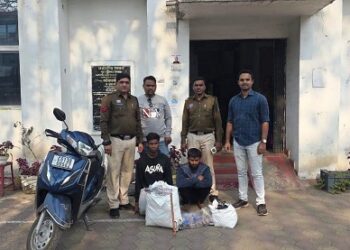 इंदिरा नगर पान दुकान चोरी का खुलासा, दो आरोपी पकड़े गए, चोरी का पान-मसाला बरामद