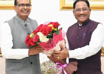 मुख्यमंत्री विष्णुदेव साय से केंद्रीय कृषि मंत्री श्री शिवराज सिंह चौहान ने की सौजन्य मुलाकात