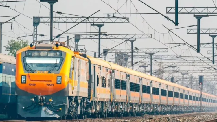 रेल यात्रियों के लिए खुशखबरी: PM करेंगे Amrit Bharat Express का शुभारंभ, जानिए पूरा रुट