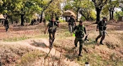 रायपुर रेंज में अब कोई सक्रिय नक्सली नहीं, पहली बार 9 नक्सलियों ने एक साथ किया आत्मसमर्पण