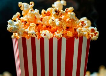 क्या आप भी पॉपकॉर्न को सिर्फ टाइमपास का नाश्ता मानते हैं? इसके 5 फायदे जानकर हैरान रह जाएंगे