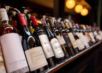 इस दिन बंद रहेंगी शराब की दुकानें Dry Day का आदेश जारी, जानें तारीख