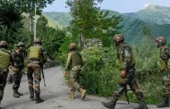 जम्मू में गणतंत्र दिवस से पहले आतंकियों की संदिग्ध सैटेलाइट कॉल्स पर सेना अलर्ट, सर्च ऑपरेशन शुरू