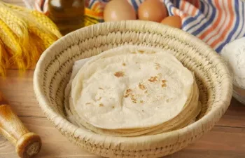 गलत रोटी बन रही है बीमारी की वजह? जानें न्यूट्रिशनिस्ट से वज़न घटाने, डायबिटीज़ और पाचन के लिए सही रोटियां