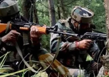 जम्मू-कश्मीर के किश्तवाड़ में सुरक्षा बलों और आतंकियों के बीच मुठभेड़, जबरदस्त गोलीबारी जारी; जैश के कई आतंकवादी घेरे में