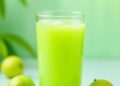 आंवला जूस पीने के 5 जबरदस्त फायदे, सेहतमंद रहना है तो आज से ही डाइट में करें शामिल