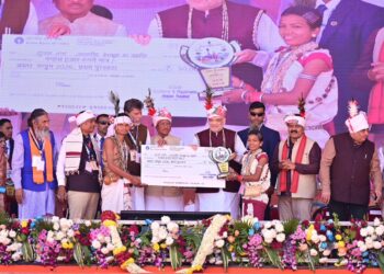 बस्तर पंडुम 2026 : माँ दंतेश्वरी की धरती पर संस्कृति का उत्सव: बस्तर पंडुम 2026 ने जीता दिल