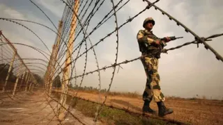 उत्तरी कश्मीर के उरी में बारूदी सुरंग फटी, LoC पर गश्त कर रहा जवान घायल; सेना ने शुरू की जांच