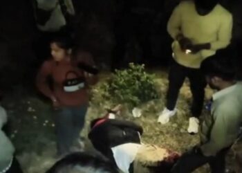 सूरजपुर में दर्दनाक हादसा:ट्रेन की चपेट में आया युवक, दोनों पैर कटे ;हालत गंभीर