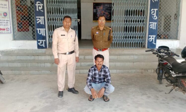 ‘ऑपरेशन शंखनाद’ में रायगढ़ पुलिस की बड़ी कार्रवाई: 16 गौवंश तस्करों के कब्जे से मुक्त, एक आरोपी गिरफ्तार, अन्य फरार की तलाश जारी