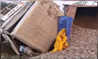 भीषण सड़क हादसा, NH-49 पर ट्रेलर और पेट्रोलिंग वाहन की टक्कर; 5 पुलिसकर्मियों की मौत, 3 घायल