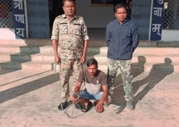 रायगढ़ में घरेलू विवाद के दौरान 6 साल के बेटे को कुएं में फेंककर पिता ने किया हत्या, पुलिस ने गिरफ्तार किया