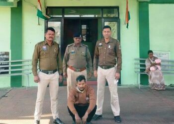 जेल से छूटते ही फिर शुरू की वारदातें; शातिर बाइक चोर विकेश दास पुलिस की सख्त घेराबंदी में गिरफ्तार, दोबारा भेजा गया जेल, रायगढ़ पुलिस की पैनी नजर जारी