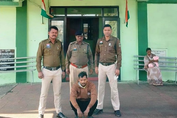 जेल से छूटते ही फिर शुरू की वारदातें; शातिर बाइक चोर विकेश दास पुलिस की सख्त घेराबंदी में गिरफ्तार, दोबारा भेजा गया जेल, रायगढ़ पुलिस की पैनी नजर जारी