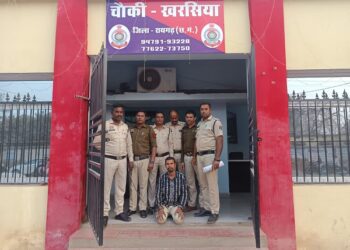 खरसिया हत्याकांड का खुलासा; पिता की मौत पर टिप्पणी से भड़का आरोपी, दोस्त के साथ मिलकर युवक को पीटा और लगा दी आग, सीसीटीवी फुटेज और आखिरी मुलाकात ने खोला मर्डर का राज