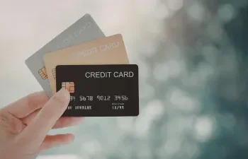 1 अप्रैल 2026 से बदल सकते हैं क्रेडिट कार्ड के नियम: बड़े खर्च, टैक्स पेमेंट और PAN को लेकर आएंगे नए प्रावधान