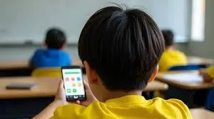 इस राज्य में 5वीं तक की कक्षाओं में मोबाइल होगा बैन?