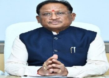 मुख्यधारा की ओर लौटता विश्वास: दक्षिण बस्तर में 51 माओवादी कैडरों का आत्मसमर्पण, शांति और विकास की दिशा में बड़ा कदम – मुख्यमंत्री साय