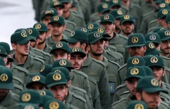 ईरान पर इजरायल-अमेरिका के हमले में रक्षा मंत्री के मारे जाने का दावा, जंग के बीच हालात बेहद तनावपूर्ण