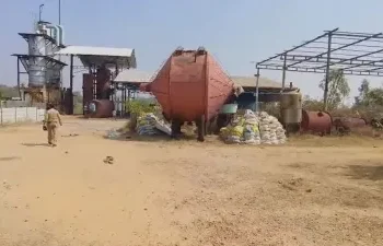 केमिकल फैक्टरी के टैंक में भीषण विस्फोट, 2 मजदूरों की मौके पर मौत, कई घायल; जांच शुरू