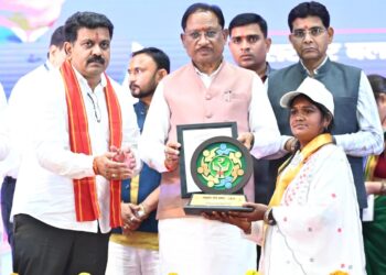 छत्तीसगढ़ की महिलाएं आत्मनिर्भरता और नवाचार से बना रही हैं नई पहचान – मुख्यमंत्री  विष्णु देव साय