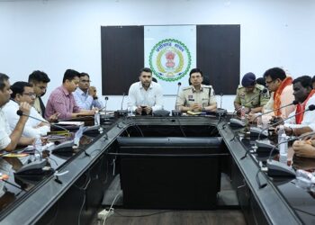 रामनवमी सहित सभी त्योहार जिले में आपसी भाईचारे, सौहार्द और सामाजिक समरसता के साथ मनाए :- कलेक्टर मयंक चतुर्वेदी