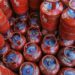 देश में LPG की नहीं है कोई कमी, पैनिक बुकिंग से बढ़ी मांग; सरकार ने लोगों से घबराने से बचने की अपील की