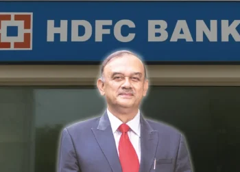 HDFC Bank में बड़ा बदलाव: चेयरमैन अतनु चक्रवर्ती का अचानक इस्तीफा, बैंकिंग क्षेत्र में बढ़ी हलचल