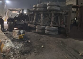 प्रतिबंधित क्षेत्र में प्रवेश करने वाले भारी वाहन पर रायगढ़ पुलिस की सख्ती, चार भारी वाहनों पर कार्रवाई