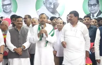 बिहार की राजनीति से बड़ी खबर, नीतीश कुमार के बेटे निशांत कुमार ने जेडीयू की सदस्यता ली