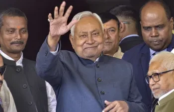 बिहार की सियासत में बड़ा बदलाव!नीतीश कुमार ने CM पद छोड़ने का किया ऐलान, जानिए राज्यसभा जाने पर पहला बयान क्या दिए