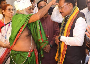 मुख्यमंत्री विष्णु देव साय ने रायगढ़ के राजापारा स्थित भगवान जगन्नाथ मंदिर में की पूजा-अर्चना