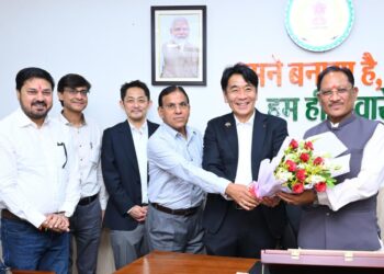 मुख्यमंत्री विष्णु देव साय से जापान के प्रतिनिधिमंडल की सौजन्य मुलाकात: निवेश, तकनीकी सहयोग और औद्योगिक विस्तार को लेकर हुई विस्तृत चर्चा