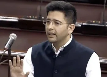 राज्यसभा में AAP का बड़ा फैसला,राघव चड्ढा को राज्यसभा डिप्टी लीडर पद से हटाया