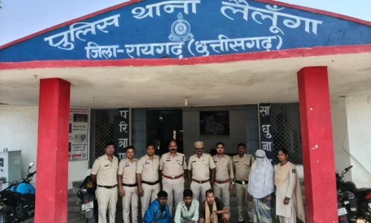 ऑपरेशन “आघात” के तहत अवैध शराब पर ताबड़तोड़ कार्रवाई — लैलूंगा में आबकारी विभाग और लैलूंगा पुलिस की संयुक्त कार्यवाही